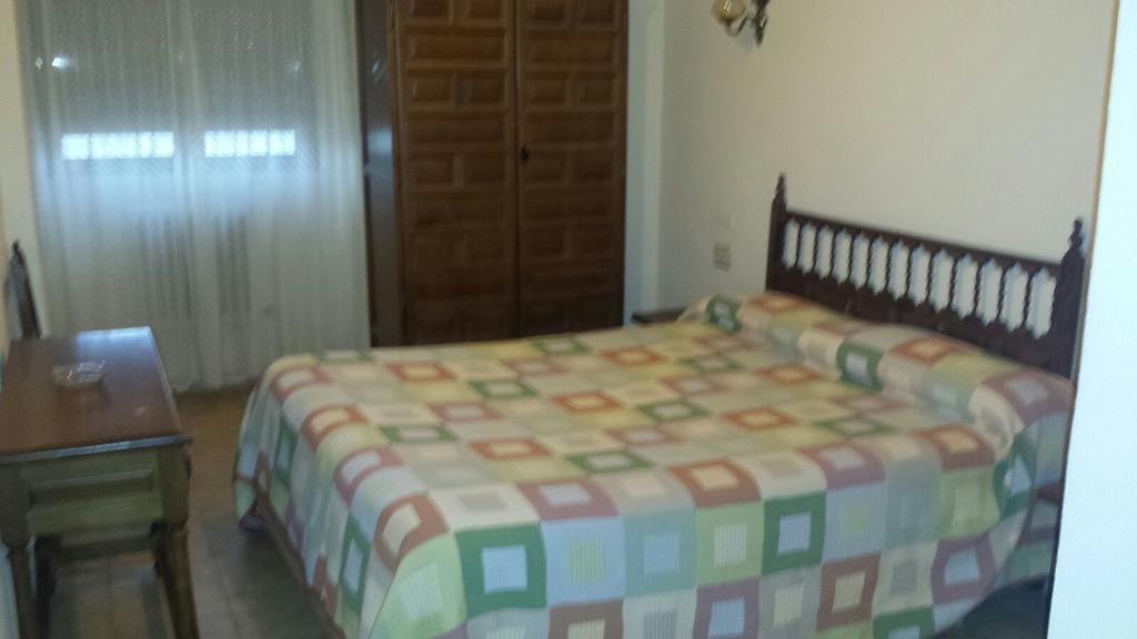 Hostal Botafumeiro Mota del Marqués Εξωτερικό φωτογραφία