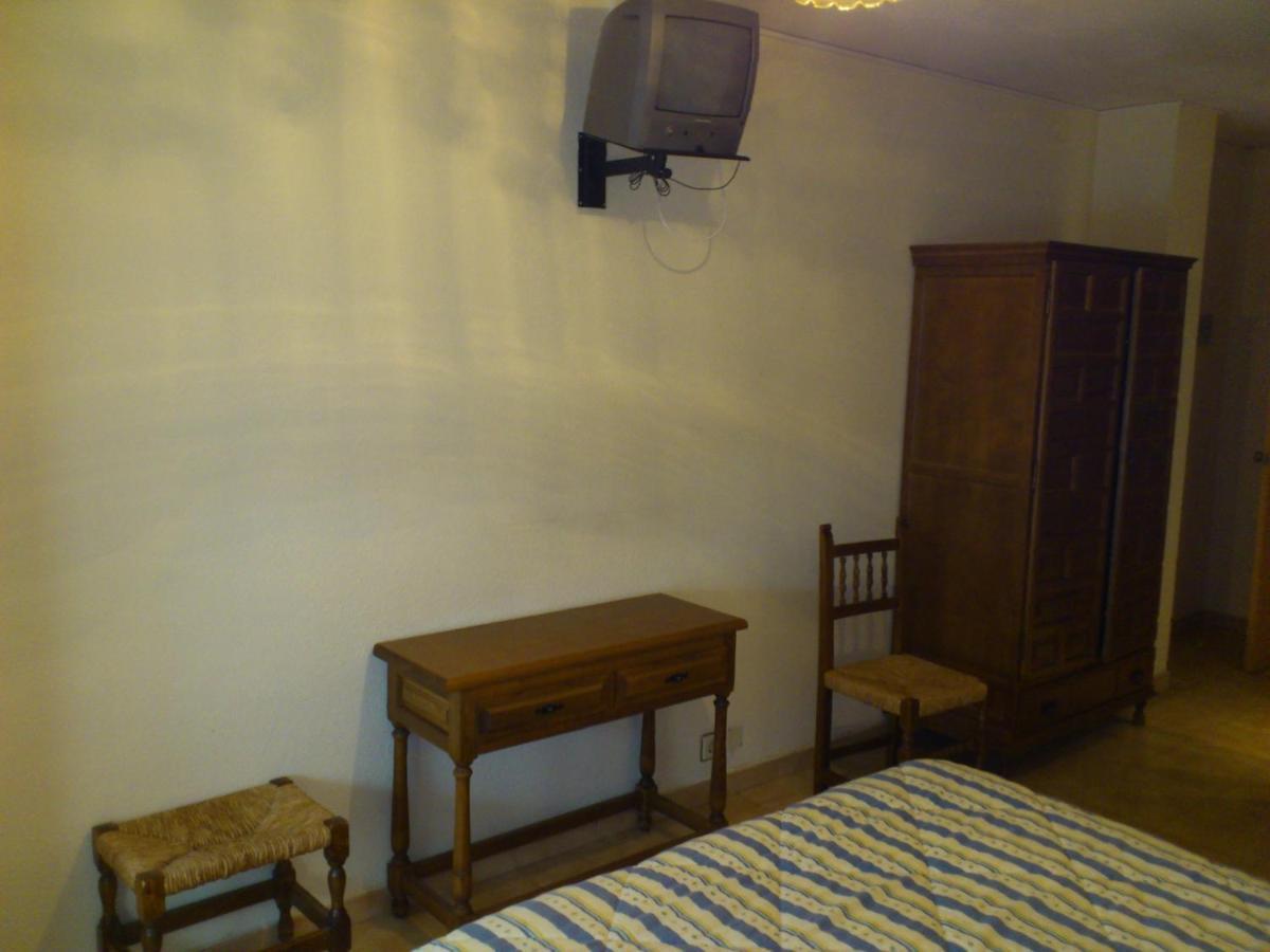 Hostal Botafumeiro Mota del Marqués Εξωτερικό φωτογραφία